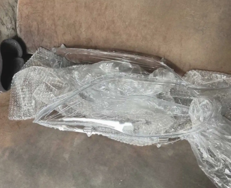 Стекло фар от Toyota Avalon 2011-2012